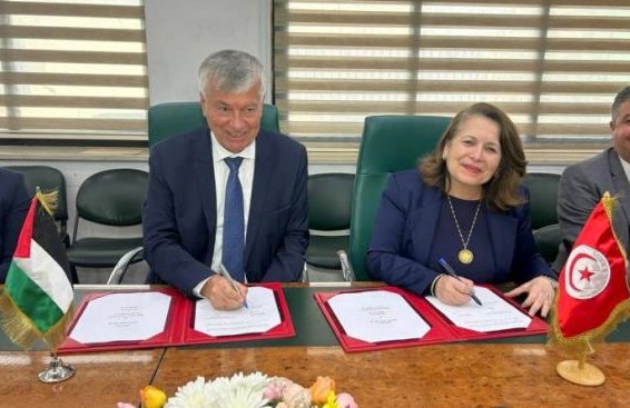 Accords de coopération dans le domaine de l'industrie entre la Tunisie et la Palestine