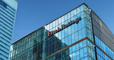 Fitch Ratings confirme la notation  de la Tunisie et la retire de cette liste